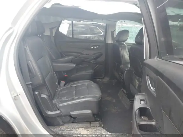 1GNEVJKW8JJ194925 2018 CHEVROLET TRAVERSE - Image 8