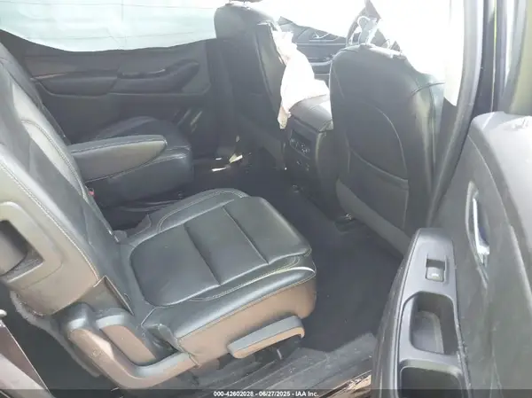 1GNEVJKW8JJ207625 2018 CHEVROLET TRAVERSE - Image 8