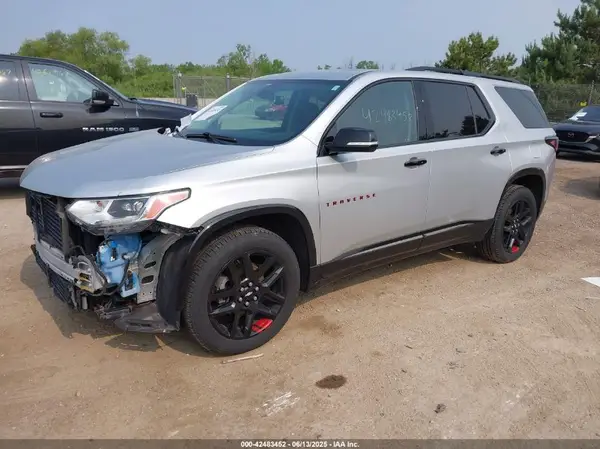 1GNEVJKW8JJ208080 2018 CHEVROLET TRAVERSE - Image 2