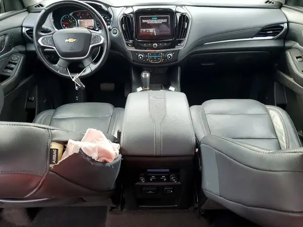 1GNEVJKW8JJ262060 2018 CHEVROLET TRAVERSE - Image 8