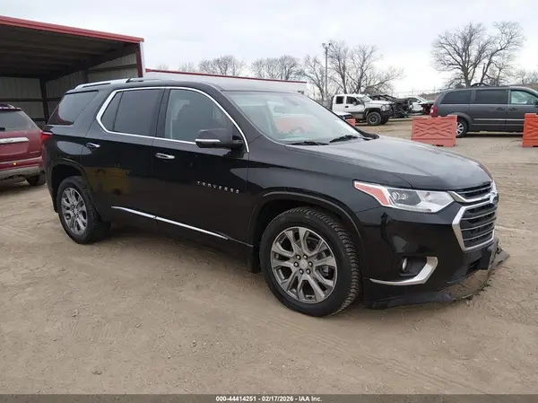 1GNEVJKW8JJ264956 2018 CHEVROLET TRAVERSE - Image 1