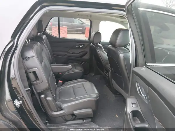 1GNEVJKW8JJ264956 2018 CHEVROLET TRAVERSE - Image 8
