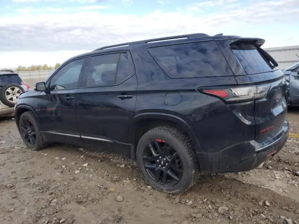 1GNEVJKW8JJ267212 2018 CHEVROLET TRAVERSE - Image 2