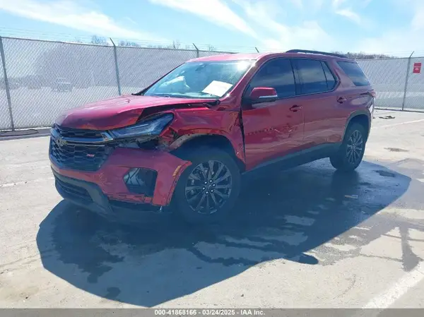 1GNEVJKW8PJ234669 2023 CHEVROLET TRAVERSE - Image 2