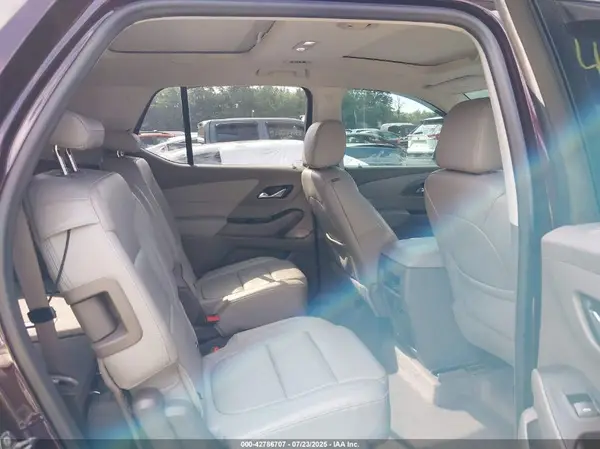 1GNEVJKW9JJ101474 2018 CHEVROLET TRAVERSE - Image 8