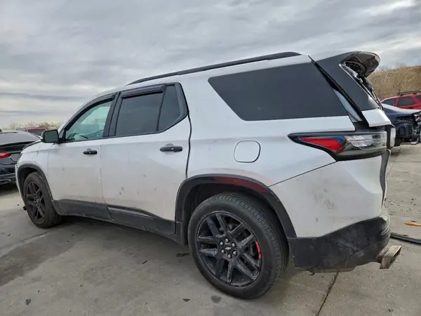 1GNEVJKW9JJ125161 2018 CHEVROLET TRAVERSE - Image 2
