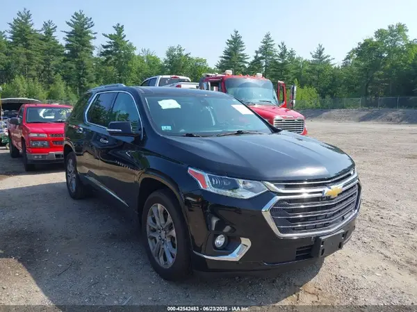 1GNEVJKW9JJ158662 2018 CHEVROLET TRAVERSE - Image 1