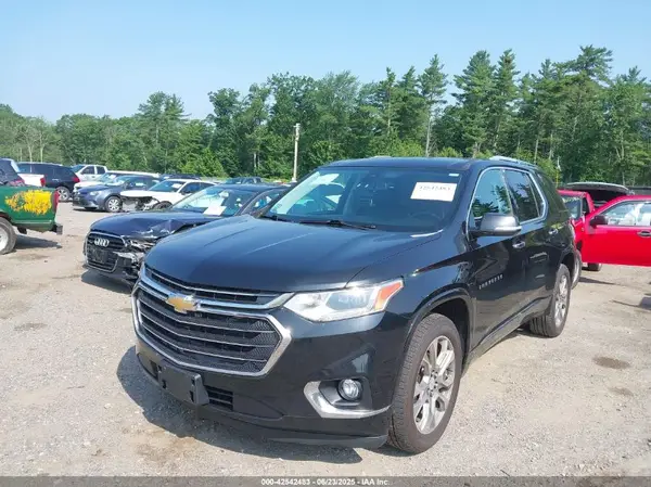 1GNEVJKW9JJ158662 2018 CHEVROLET TRAVERSE - Image 2