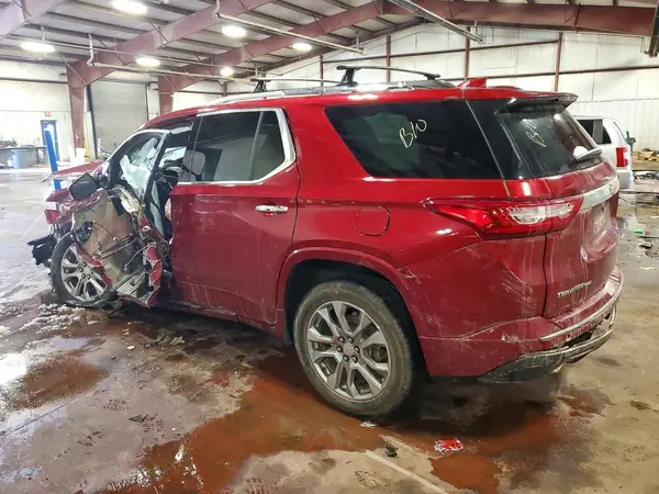 1GNEVJKW9JJ235479 2018 CHEVROLET TRAVERSE - Image 2