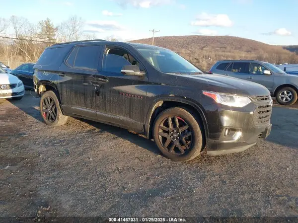 1GNEVJKW9JJ249186 2018 CHEVROLET TRAVERSE - Image 1