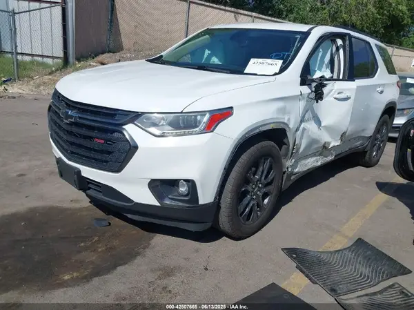 1GNEVJKW9KJ151230 2019 CHEVROLET TRAVERSE - Image 2