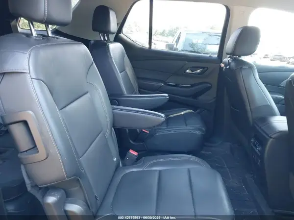 1GNEVJKW9KJ188827 2019 CHEVROLET TRAVERSE - Image 8