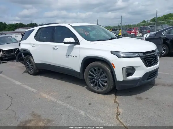 1GNEVJKW9NJ189416 2022 CHEVROLET TRAVERSE - Image 1