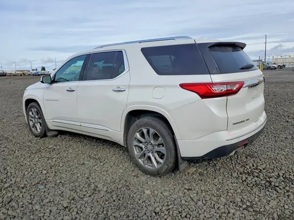 1GNEVJKWXJJ140008 2018 CHEVROLET TRAVERSE - Image 2