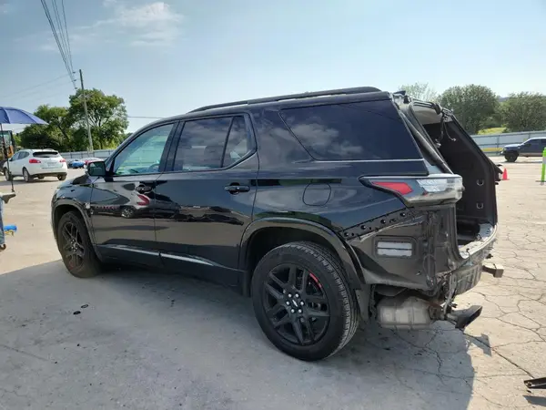 1GNEVJKWXJJ191265 2018 CHEVROLET TRAVERSE - Image 2