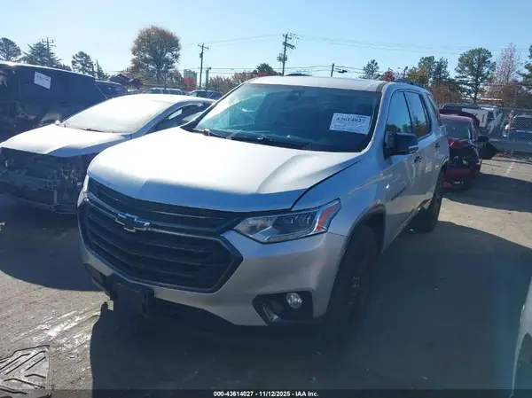 1GNEVJKWXJJ204337 2018 CHEVROLET TRAVERSE - Image 2