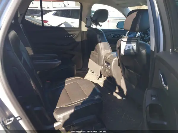 1GNEVJKWXJJ204337 2018 CHEVROLET TRAVERSE - Image 8