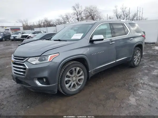 1GNEVJKWXJJ230629 2018 CHEVROLET TRAVERSE - Image 2