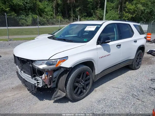1GNEVJKWXJJ231683 2018 CHEVROLET TRAVERSE - Image 2