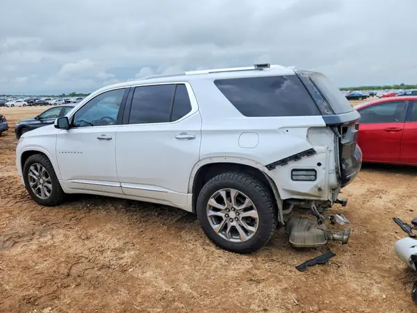 1GNEVJKWXJJ263100 2018 CHEVROLET TRAVERSE - Image 2