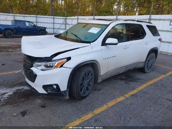 1GNEVJKWXMJ240629 2021 CHEVROLET TRAVERSE - Image 2