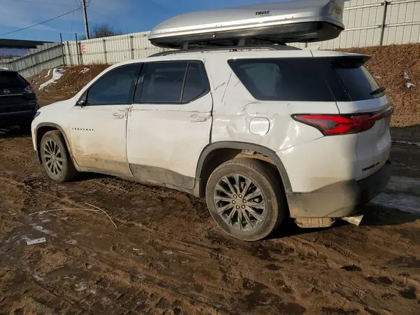 1GNEVJKWXPJ264322 2023 CHEVROLET TRAVERSE - Image 2