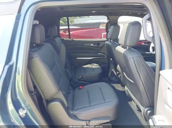 1GNEVJRS0SJ261683 2025 CHEVROLET TRAVERSE - Image 8