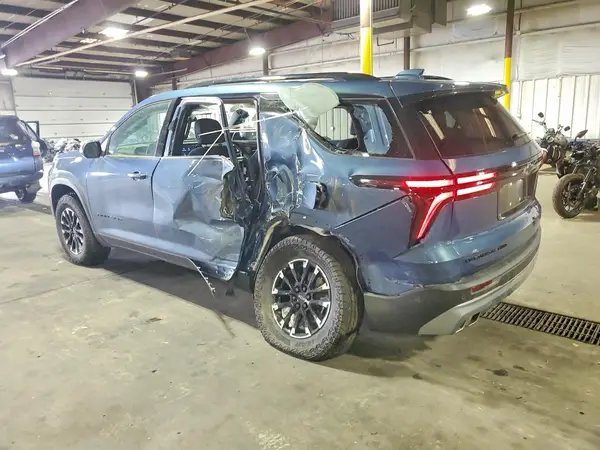 1GNEVJRS0SJ282131 2025 CHEVROLET TRAVERSE - Image 2