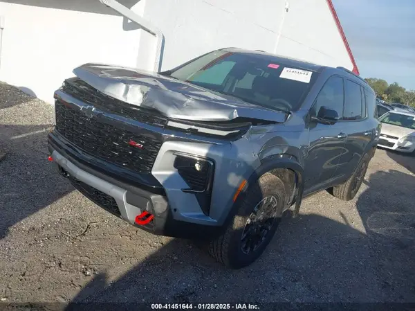 1GNEVJRS2SJ119268 2025 CHEVROLET TRAVERSE - Image 2