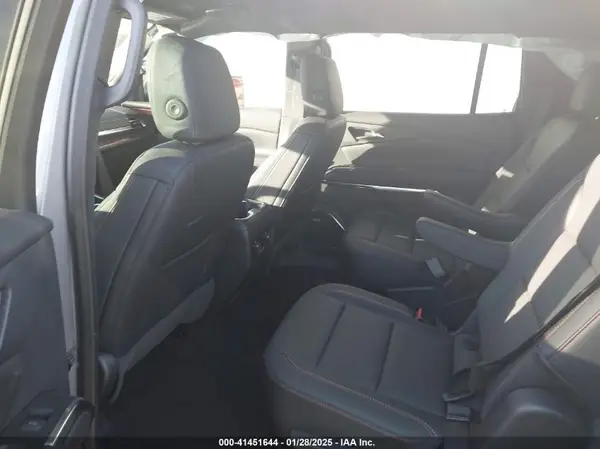 1GNEVJRS2SJ119268 2025 CHEVROLET TRAVERSE - Image 8