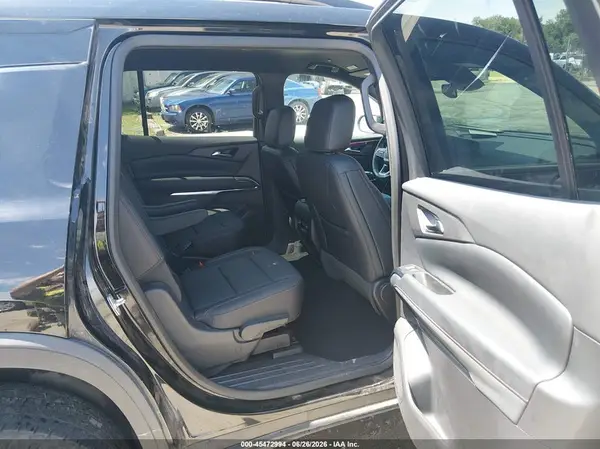 1GNEVJRS2SJ135387 2025 CHEVROLET TRAVERSE - Image 8