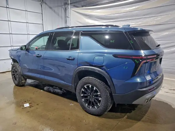 1GNEVJRS5SJ284747 2025 CHEVROLET TRAVERSE - Image 2