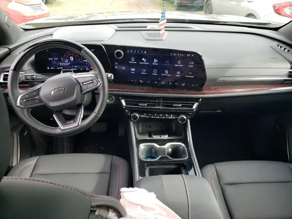 1GNEVJRS6SJ133870 2025 CHEVROLET TRAVERSE - Image 8