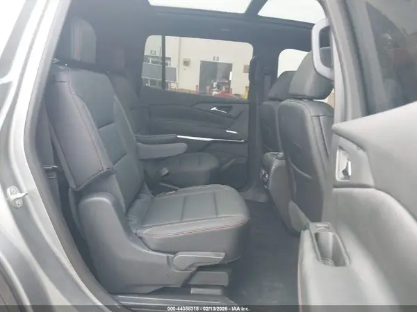 1GNEVJRS6SJ229076 2025 CHEVROLET TRAVERSE - Image 8