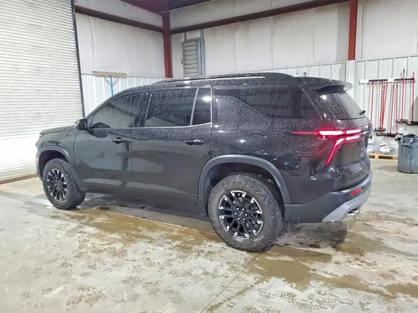 1GNEVJRS8SJ124989 2025 CHEVROLET TRAVERSE - Image 2