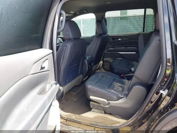1GNEVJRS8SJ184352 2025 CHEVROLET TRAVERSE - Image 8