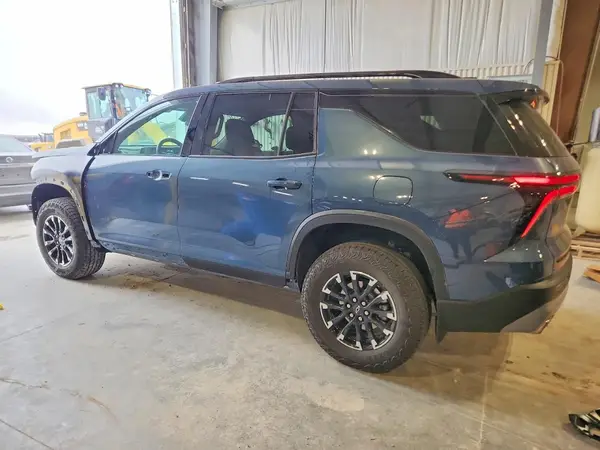 1GNEVJRS9SJ197045 2025 CHEVROLET TRAVERSE - Image 2