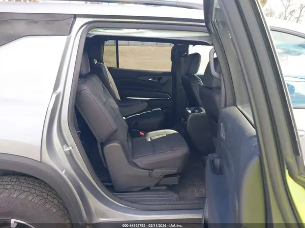 1GNEVJRS9SJ238550 2025 CHEVROLET TRAVERSE - Image 8