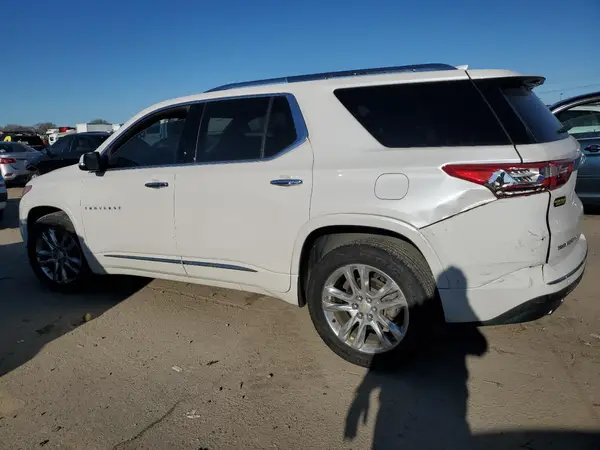 1GNEVKKW0JJ139343 2018 CHEVROLET TRAVERSE - Image 2