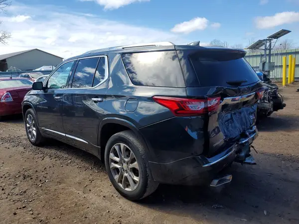 1GNEVKKW0KJ127050 2019 CHEVROLET TRAVERSE - Image 2