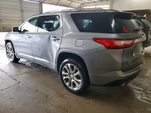 1GNEVKKW0LJ134498 2020 CHEVROLET TRAVERSE - Image 2