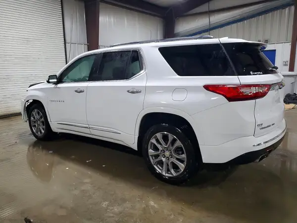 1GNEVKKW0LJ155447 2020 CHEVROLET TRAVERSE - Image 2