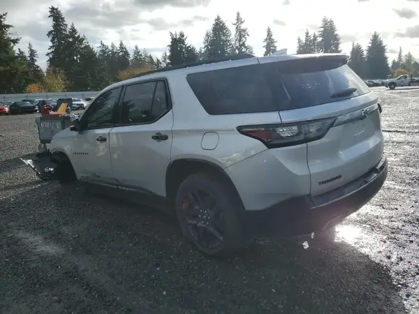 1GNEVKKW0LJ251384 2020 CHEVROLET TRAVERSE - Image 2