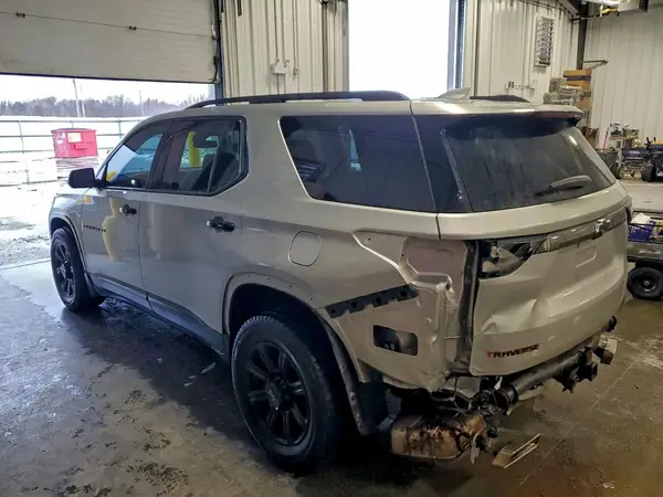 1GNEVKKW0MJ108016 2021 CHEVROLET TRAVERSE - Image 2