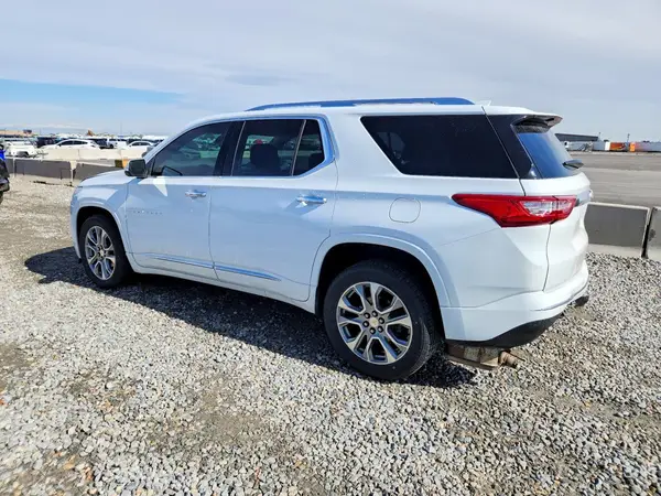 1GNEVKKW0MJ228625 2021 CHEVROLET TRAVERSE - Image 2