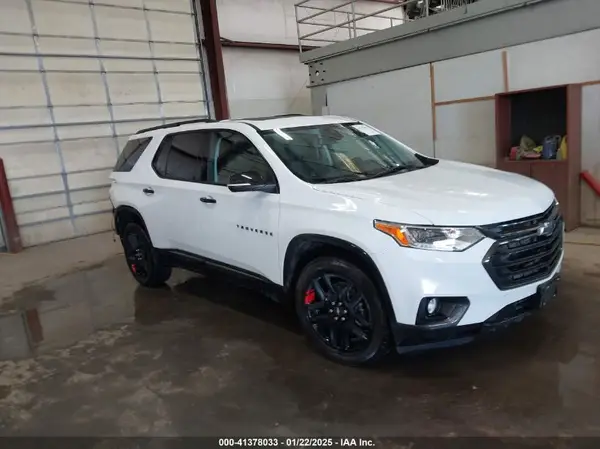 1GNEVKKW0MJ266937 2021 CHEVROLET TRAVERSE - Image 1