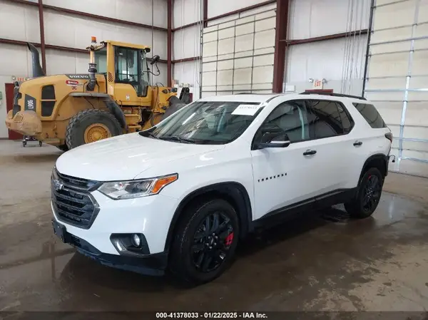 1GNEVKKW0MJ266937 2021 CHEVROLET TRAVERSE - Image 2