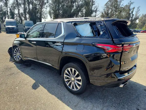 1GNEVKKW0NJ154964 2022 CHEVROLET TRAVERSE - Image 2