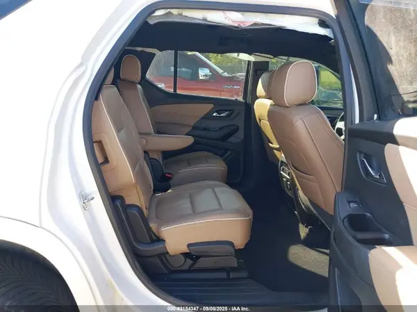 1GNEVKKW0NJ183073 2022 CHEVROLET TRAVERSE - Image 8