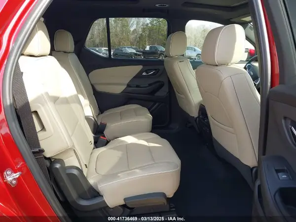 1GNEVKKW0PJ155762 2023 CHEVROLET TRAVERSE - Image 8